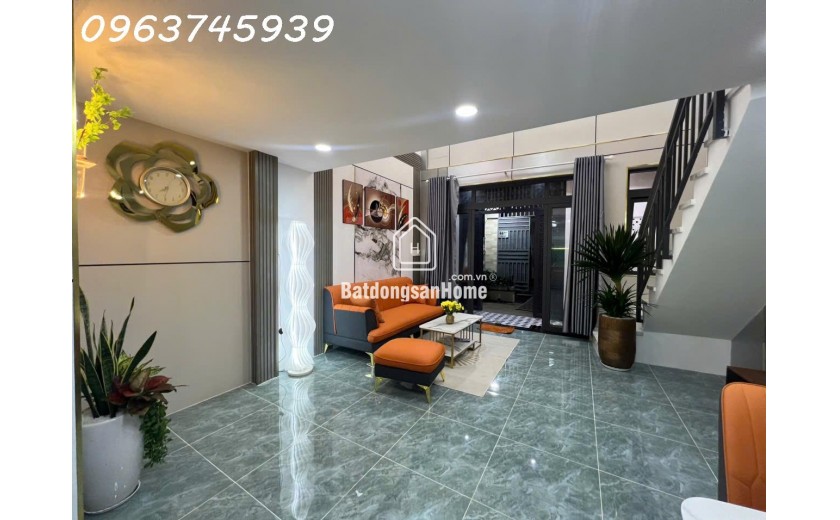 Nhà Ngang 4.5m, dài 9m, Hẻm Ô Tô 16 Chỗ, Linh Xuân Thủ Đức, 2 Tầng, 3.95 Tỷ